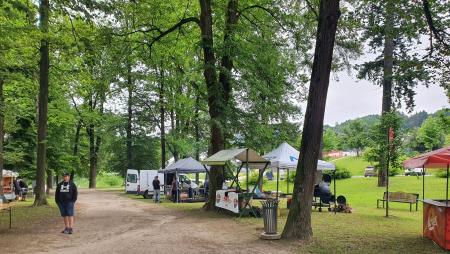Smoke Fest, … v Grajskem parku na Ravnah
